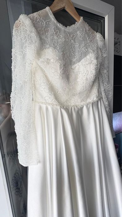 Rochie de mireasa clasica