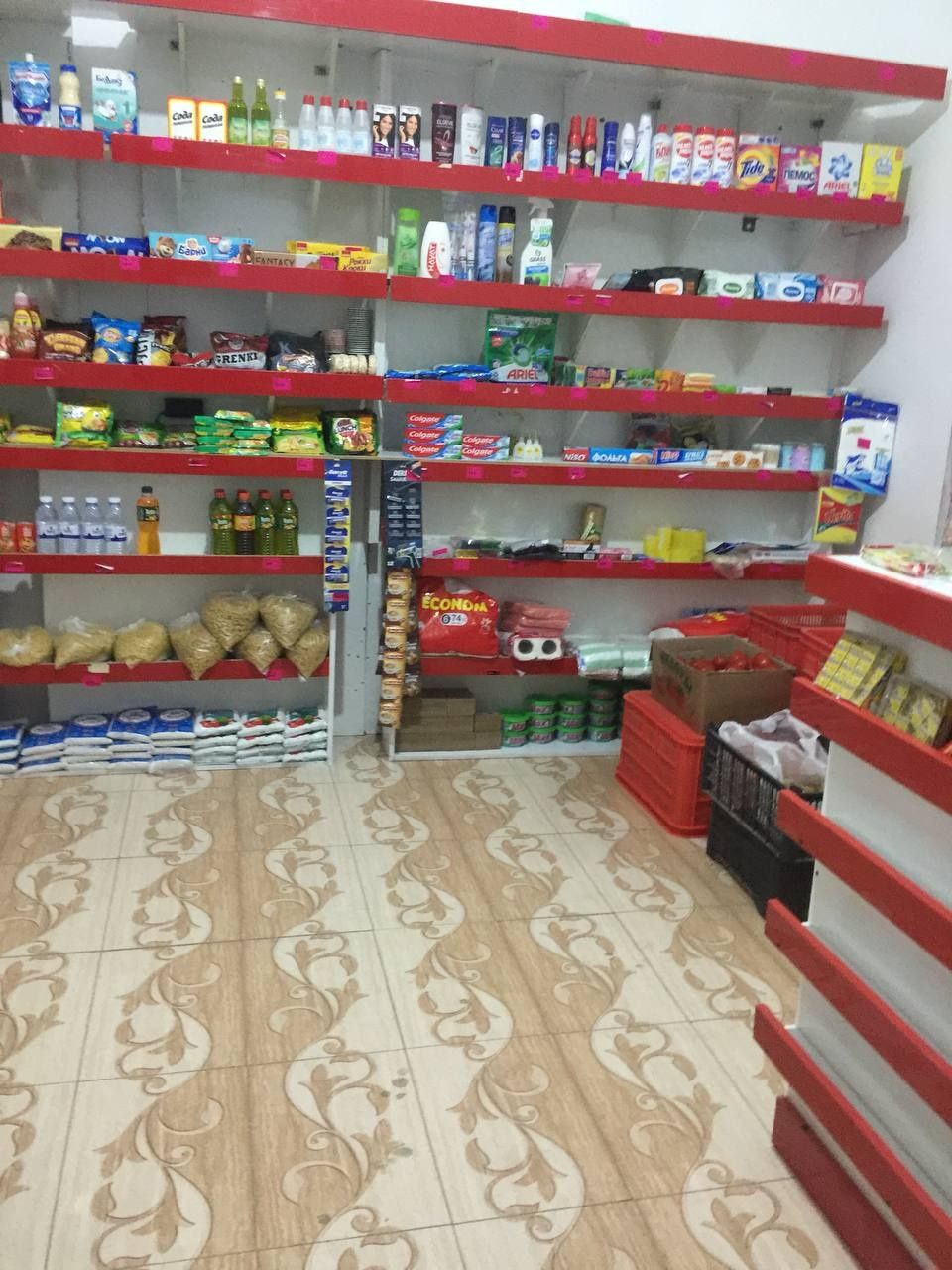 Stelaj va kassa sotiladi