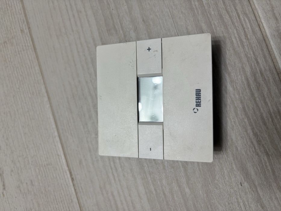 Vand Termostat Rehau