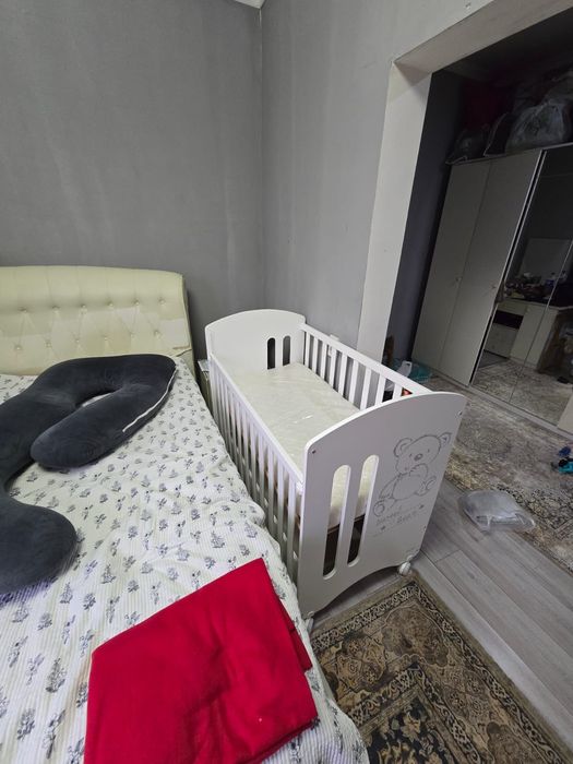 Продам манеж Micuna