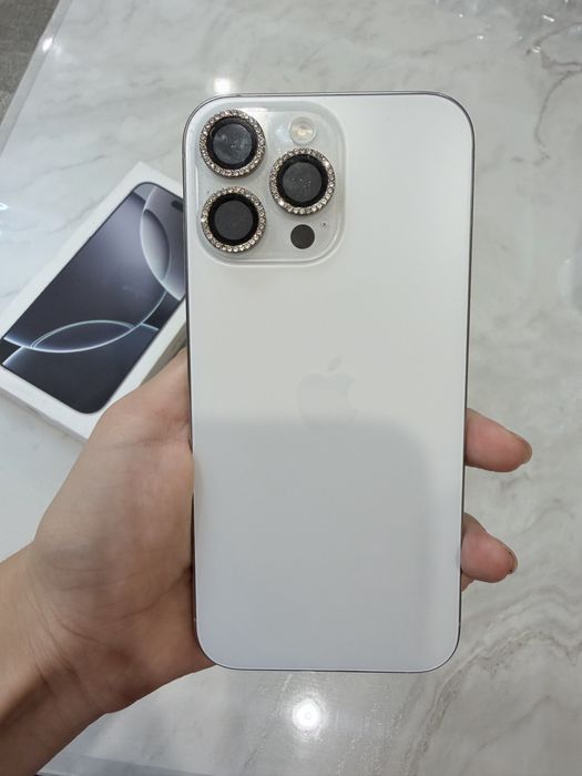 Продам Iphone 16 Pro Max