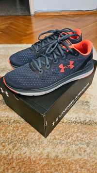 Under Armour Charged Impulse