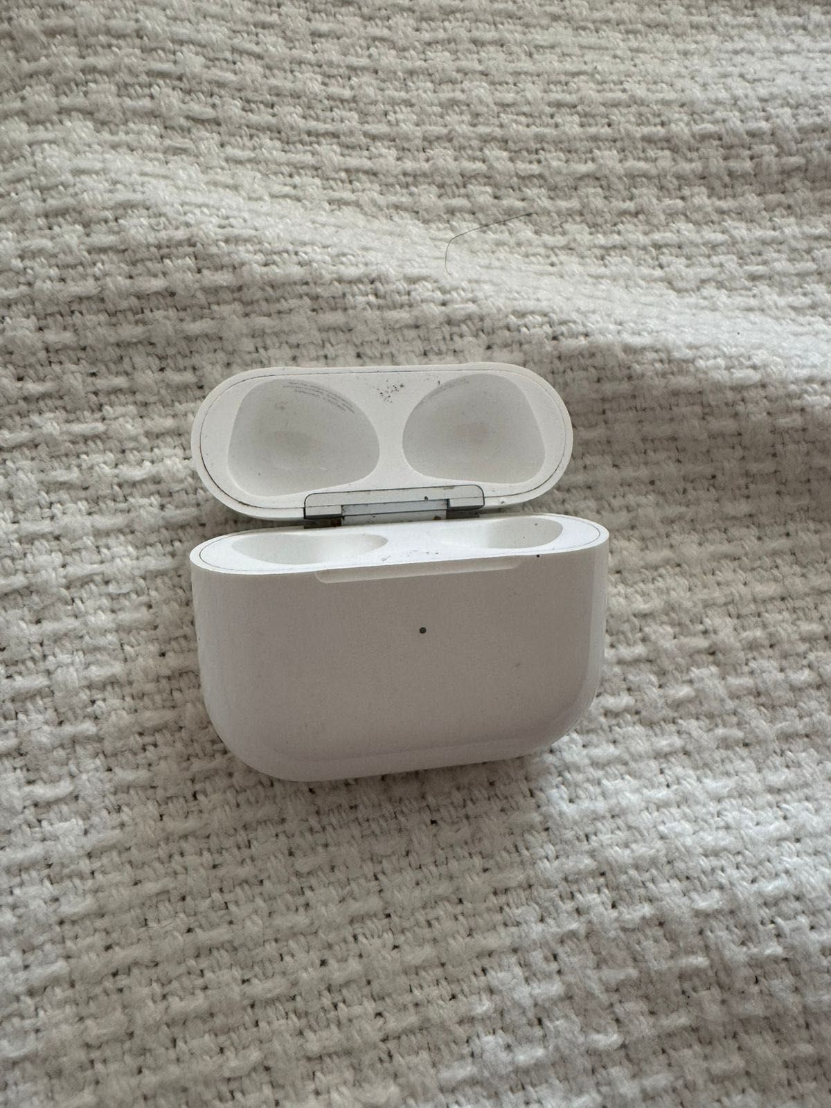 Airpods 3 кейс оригинал