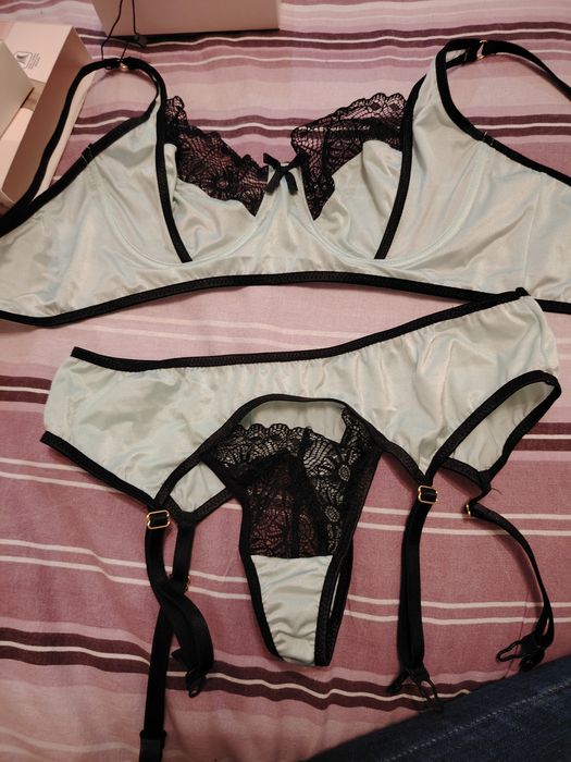 Set lenjerie intimă,mărimea L