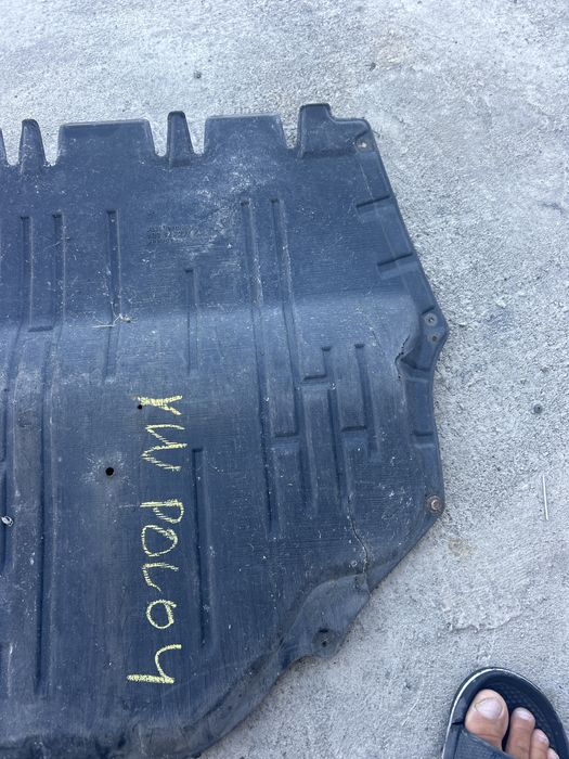 Кора под двигателя за VW polo 4