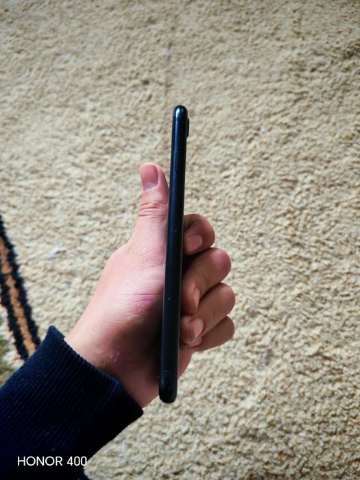 Ayfon se 2022 yil chqan holati idyal