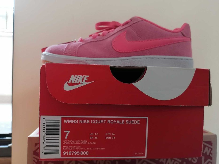 NIKE Маратонки COURT ROYALE SUEDE. Оригинал! Номер-38