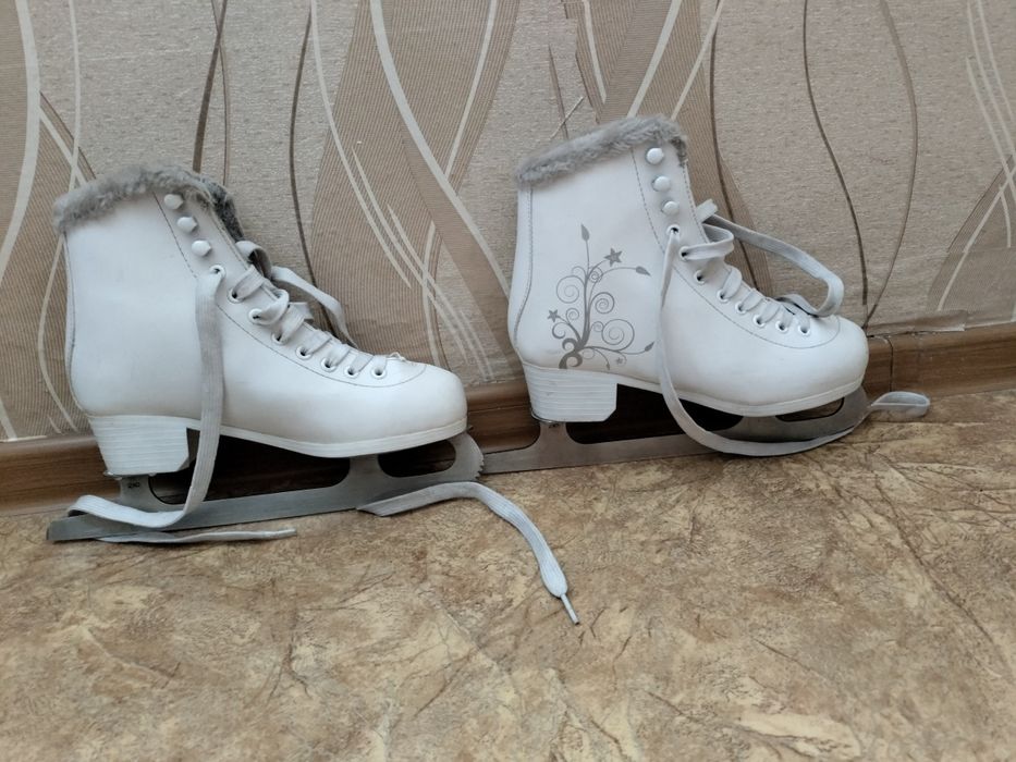 Коньки 36 размер
