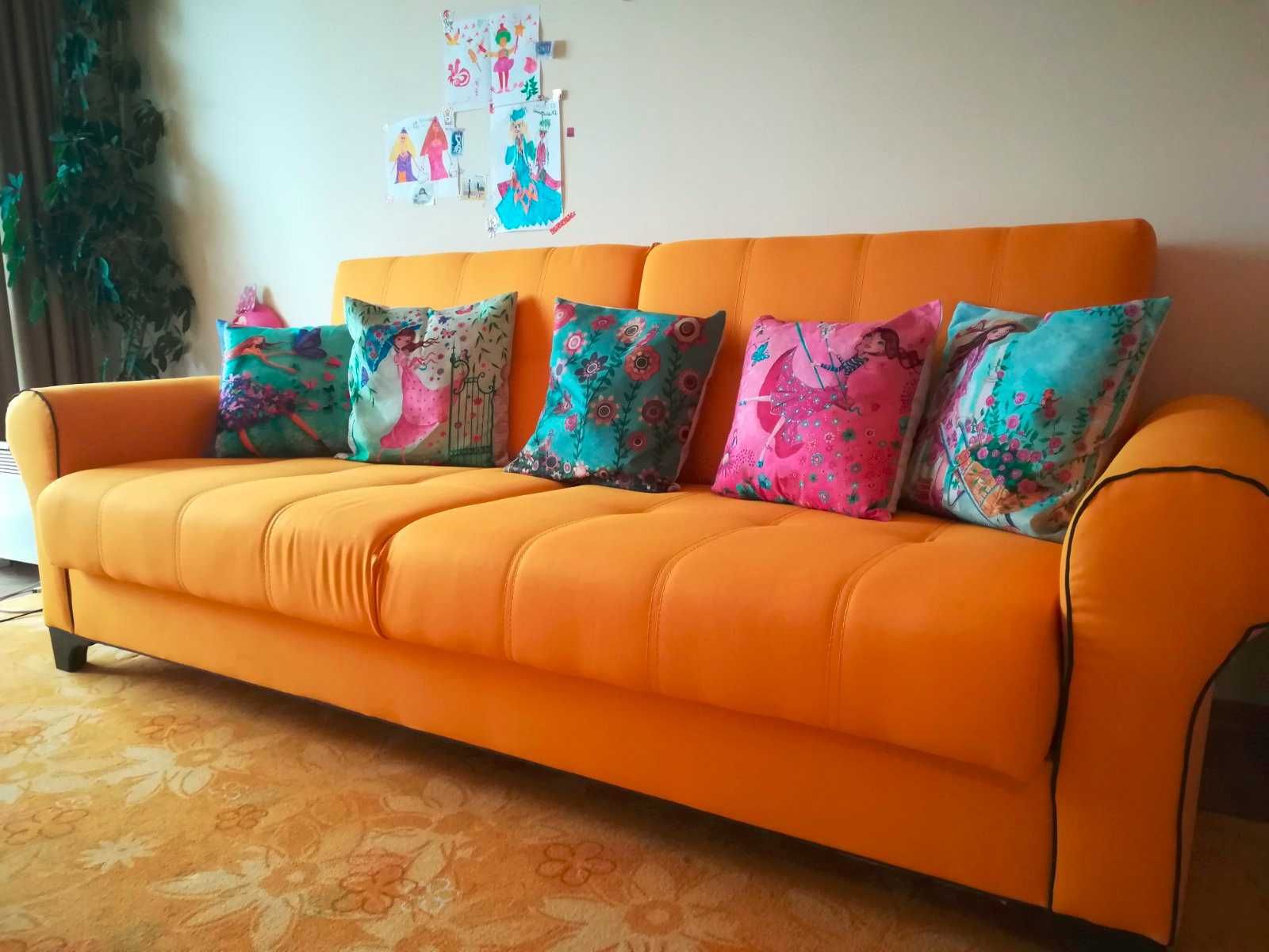 Разтегателен оранжев диван Айко 230/85/90h; площ за сън: 190/120 см.