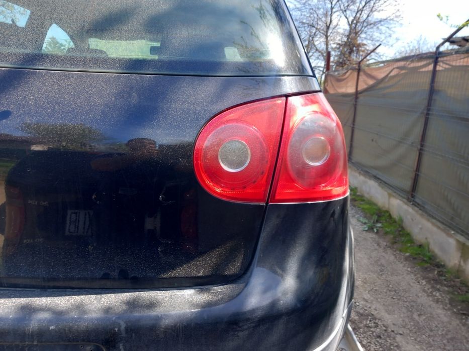Usa Volkswagen Golf 5 (350 lei)