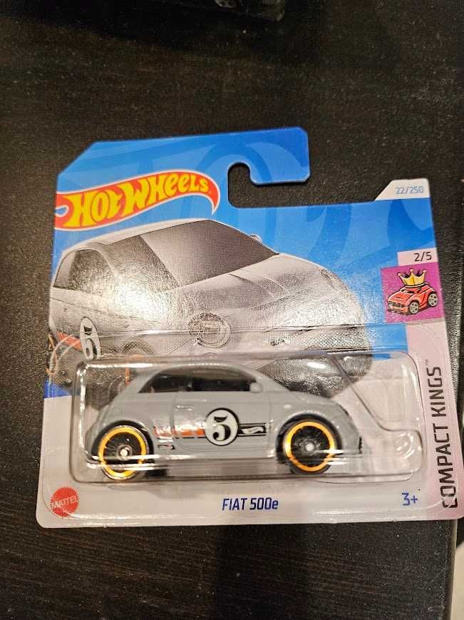 Hot Wheels Fiat 500 e