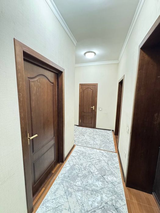 Продается 2/4/4 Высокопотолочка Чиланзар 1-квартал