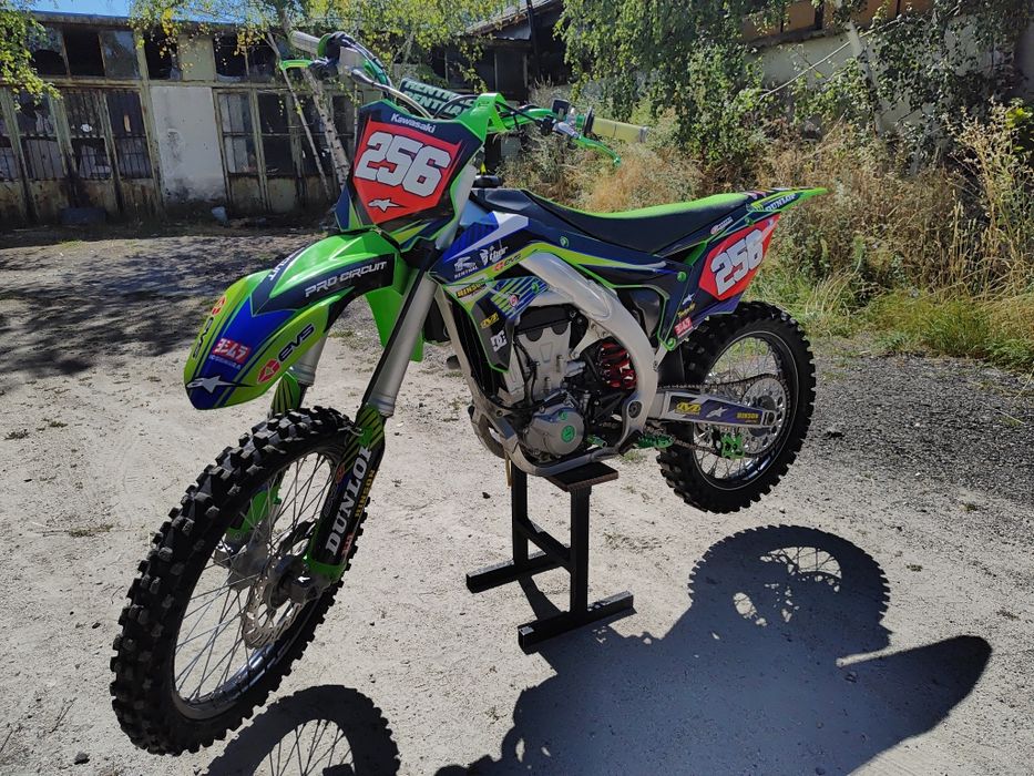Продавам Kawasaki kx450f
