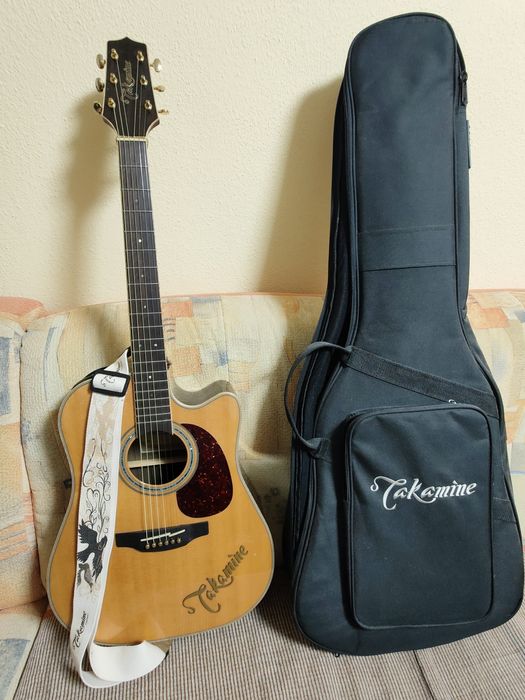 Chitara electrica ustica takamine