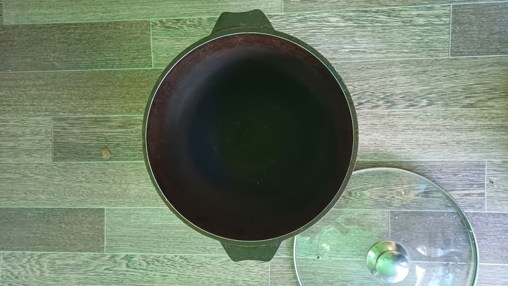 Казан МЕЧТА б.у. козон козан казон с крышкой