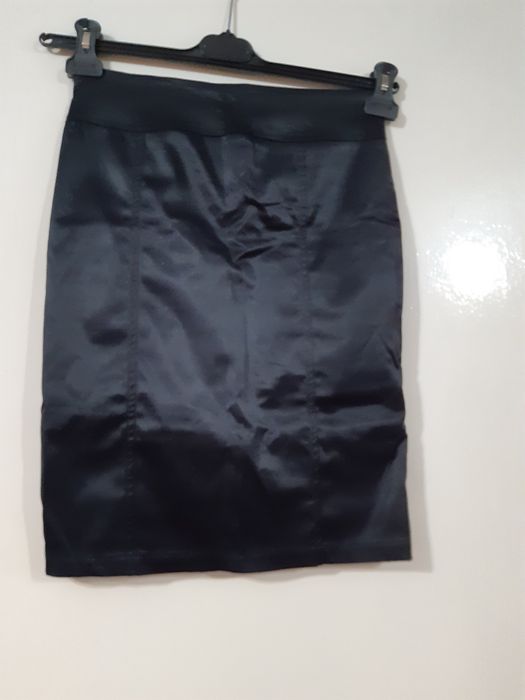 Fuste in stare foarte buna