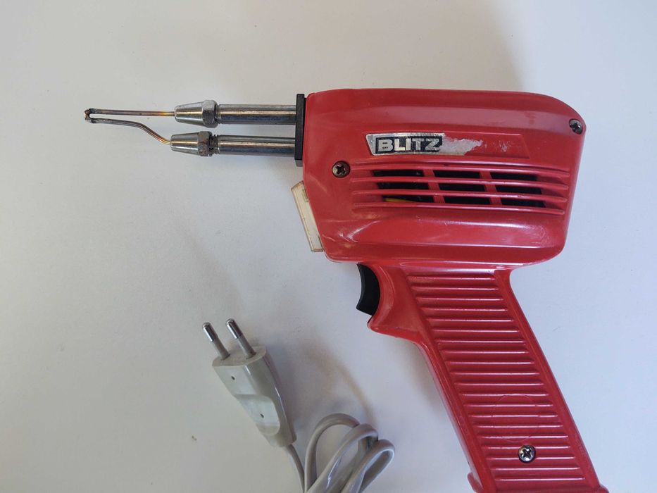 Pistol de lipit vechi, Blitz 3S