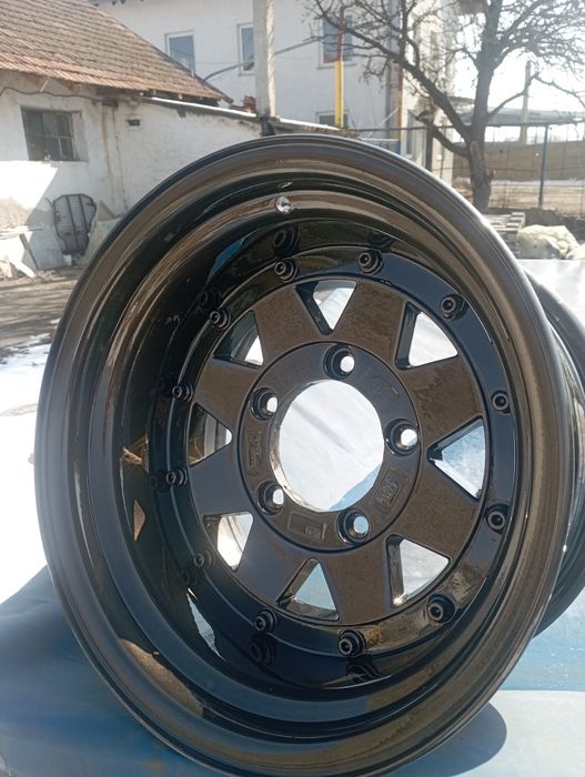 Sablare și vopsire electrostatica jante auto.