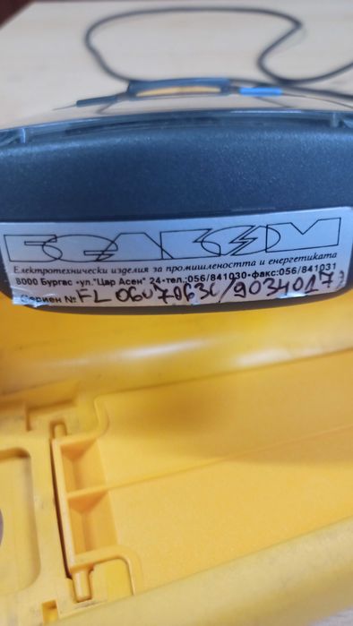 Fluke 1503   тестер