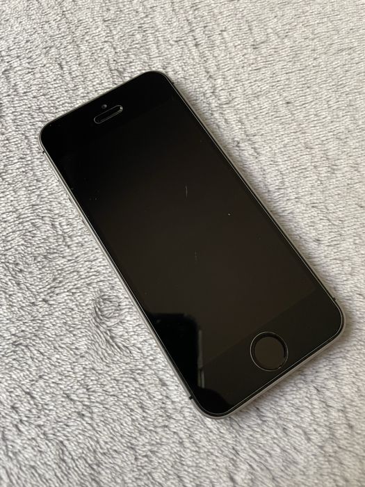 Vand Iphone 5 SE EXCELENT