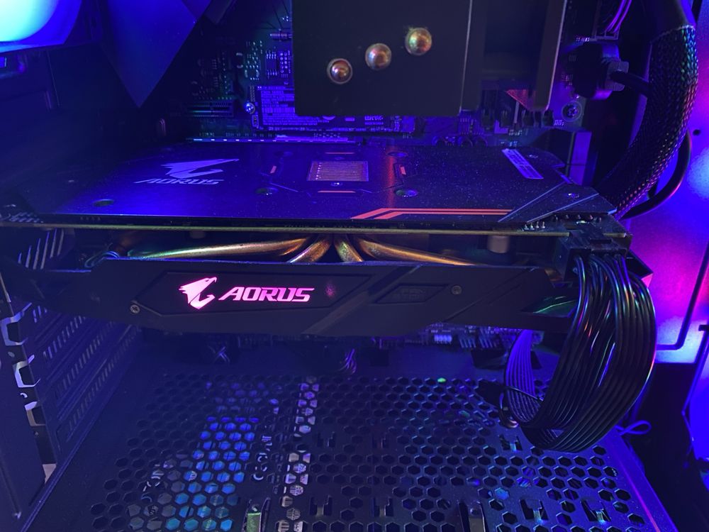 Видеокарта rx580 aorus 4gb