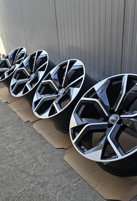 23" оригинални джанти  Audi Q8 ,RSQ 8