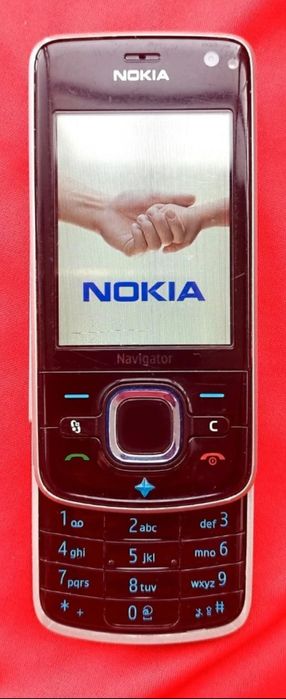 Nokia 6210 Navigator ( liber de rețea)