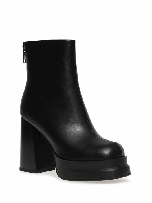 Зимние ботиночки на каблуке, натуральная кожа, цигейка.