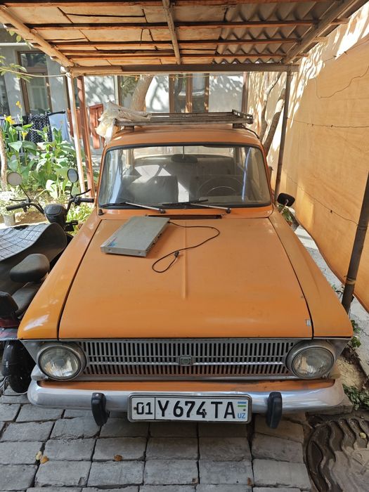 Maskvich 1981 Apelsin