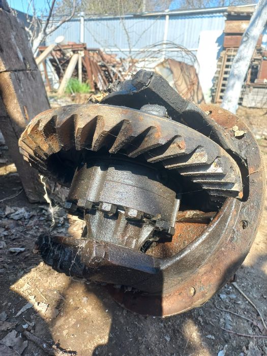 Продаётся Редуктор заднего моста Газ 53, ПАЗ
ПАЗ