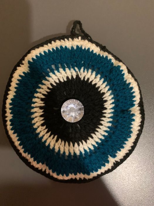 Тоқылған көз сатамын