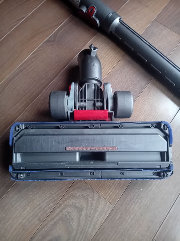 Adaptor, tub extensibil si perie multifloor DYSON