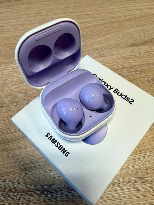 Samsung Galaxy Buds 2 – Лавандула - Отлично състояние!