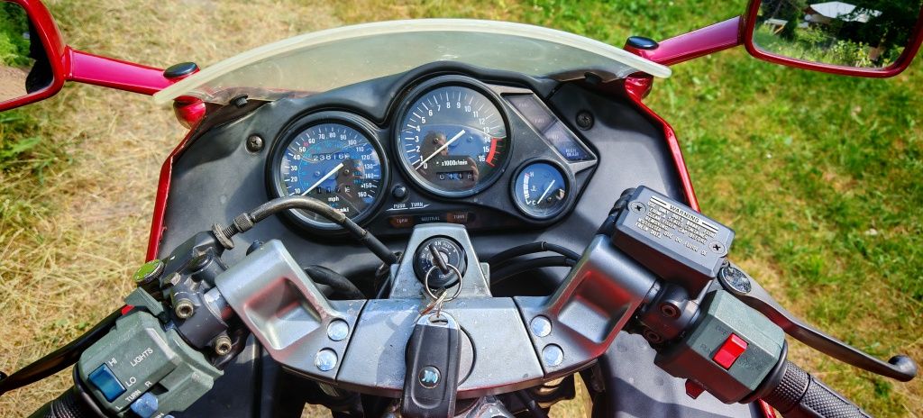 Kawasaki Ninja zx600d