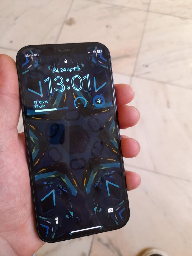 Vand schimb iphone 12