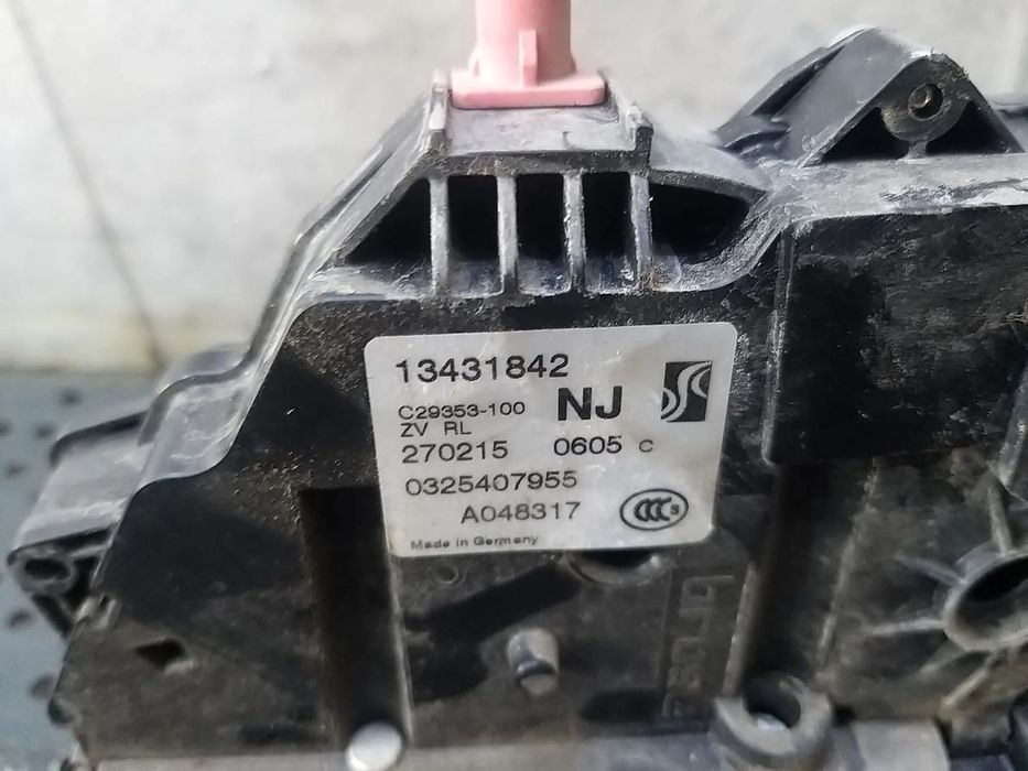 Broasca usa stanga spate opel corsa e x10 13431842 c29353100 0325407955