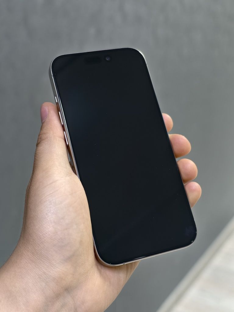 iPhone 15 Pro 256 GB 74 циклов | Mobile Zone