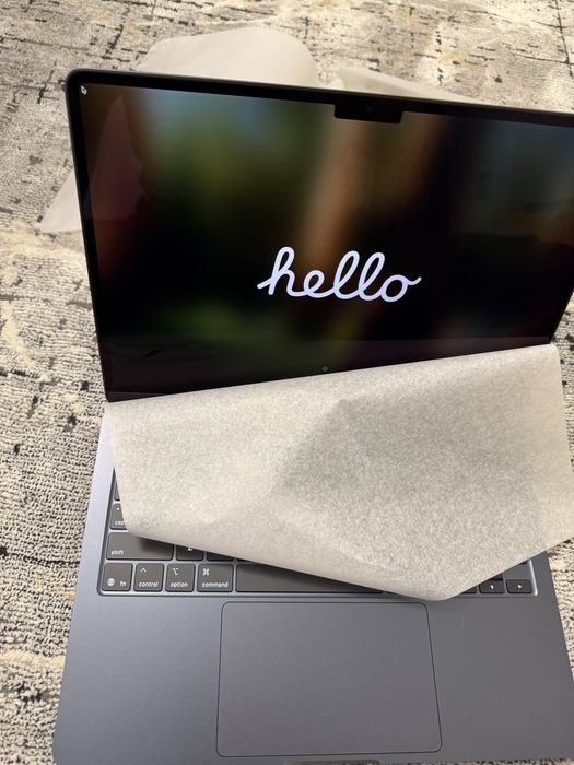 Macbook Air M4 13 24gb 512gb yangi