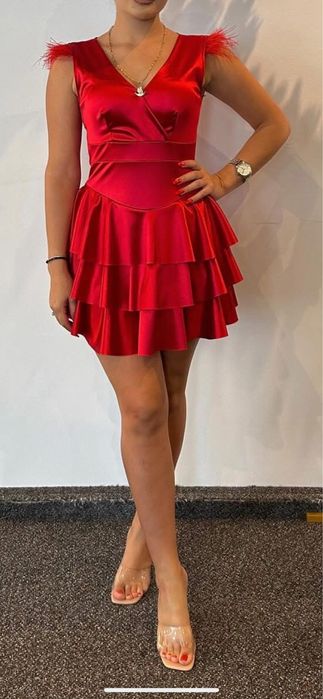 Vand rochii de ocazie !