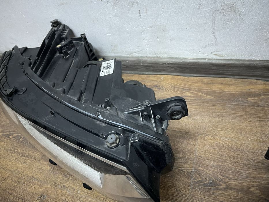 Faruri Far stanga dreapta  VW Passat B8 2015-2020 cod 3G1941006B