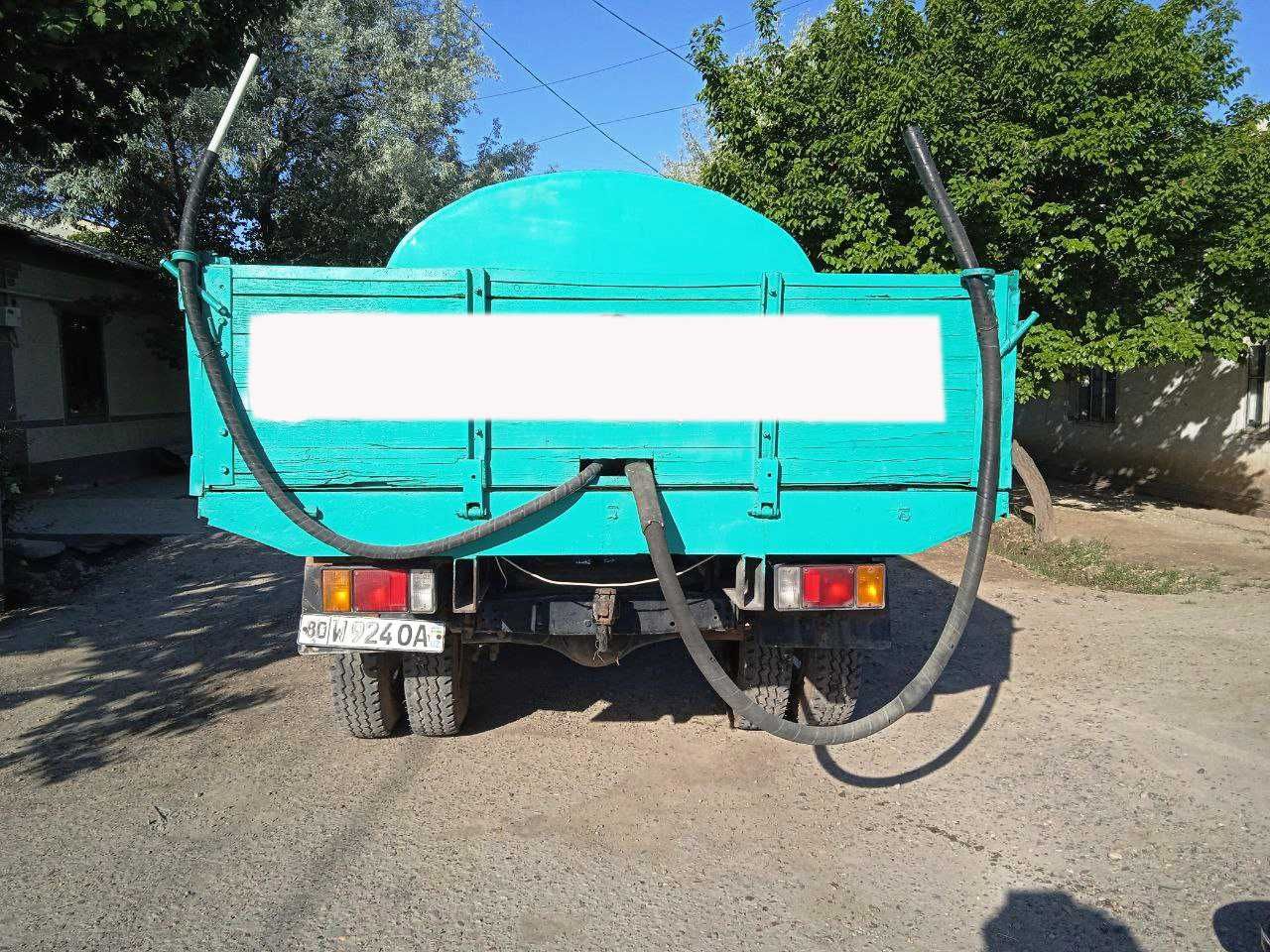 Gaz 53 mashinasi sotiladi