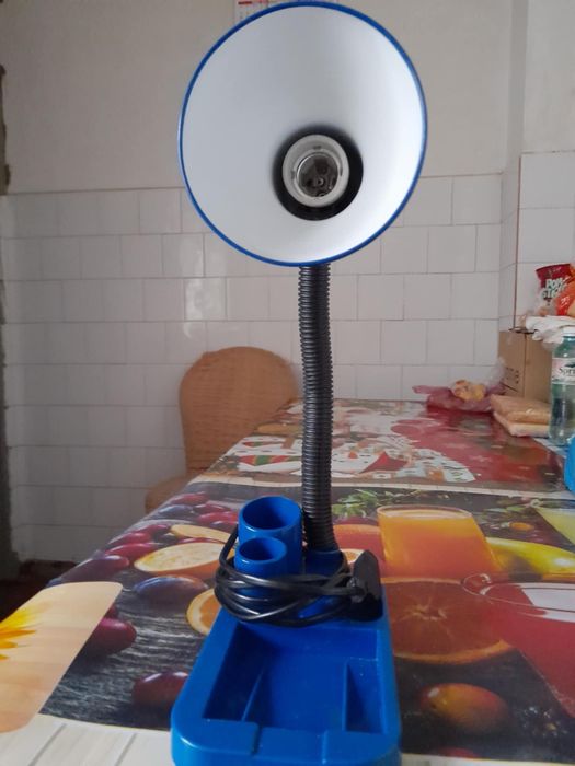 Veioză Albastră!