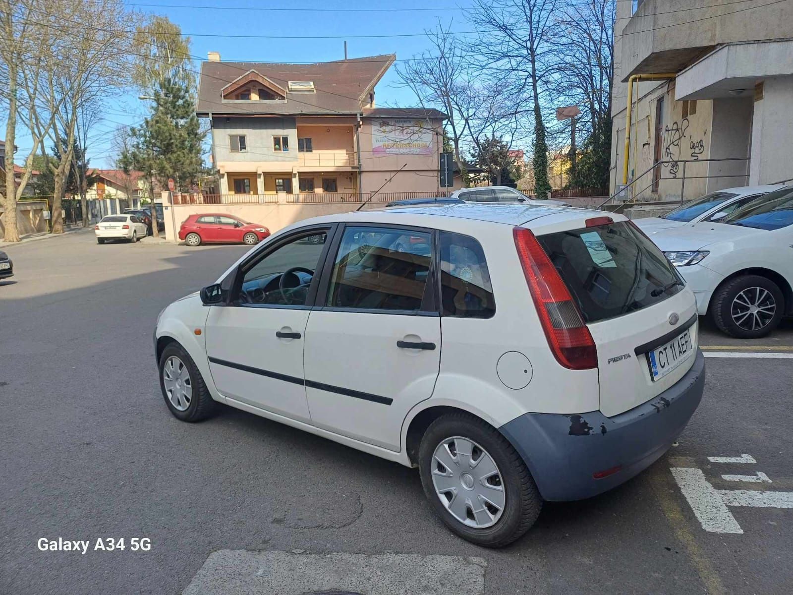 Ford fiesta 1.4 dizel 2005 consum foarte mic