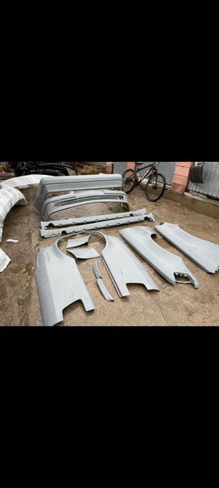 Мерседес w124 бампер парог фара спойлер крыло ешка бампер 124