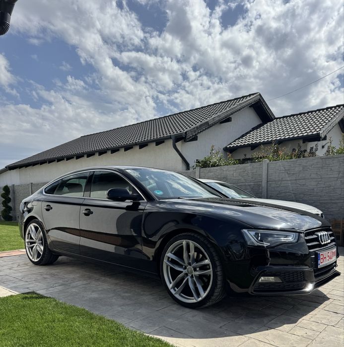 Vând Audi A5 2.0TDI Sportback 177CP