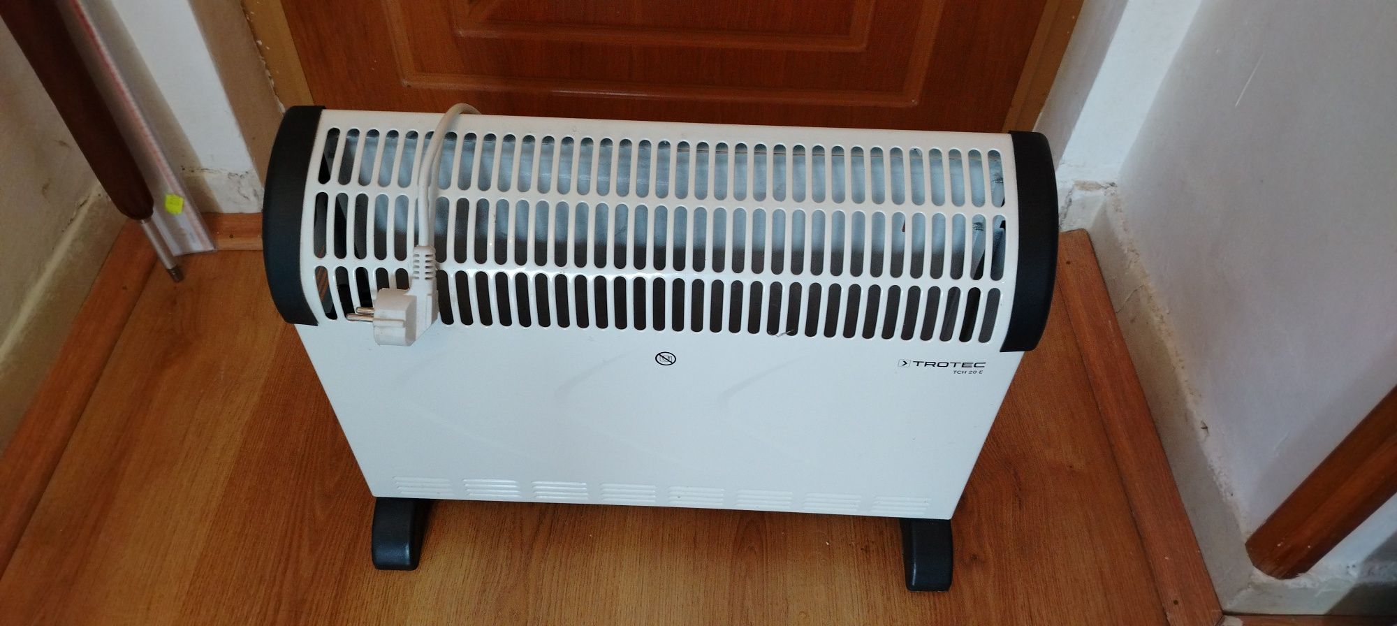Convector electric NOU marca TROTEC  750 -1250 wați.