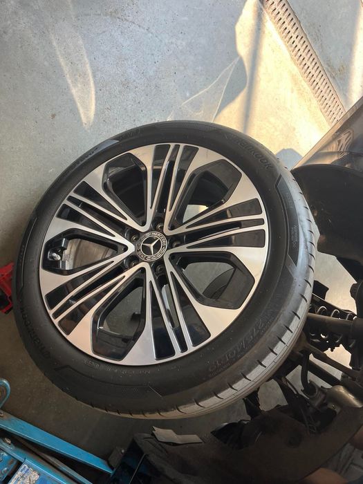 Ханкок 245/45/19 и 275/40/19