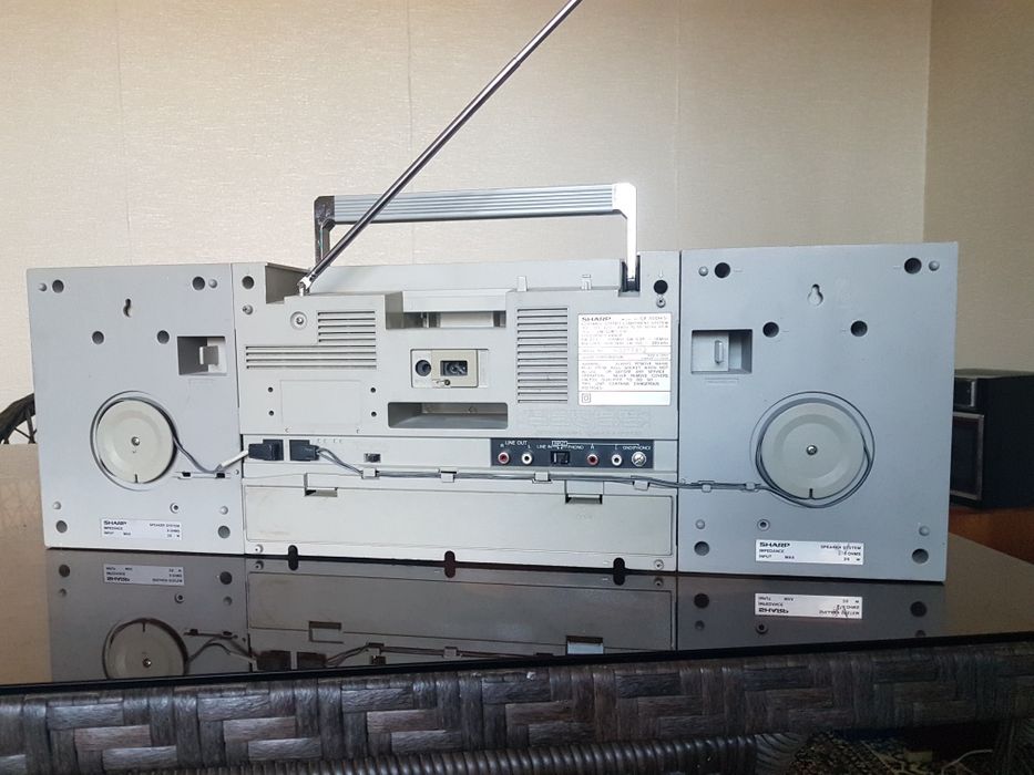 SHARP GF-800магнитоласи сотилади