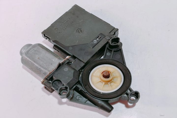 Motoras macara  stanga fata 1K0959701E / 1K0959793C Volkswagen VW Tou