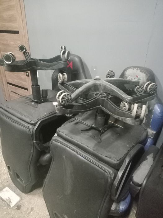 Продам компьютерные кресла